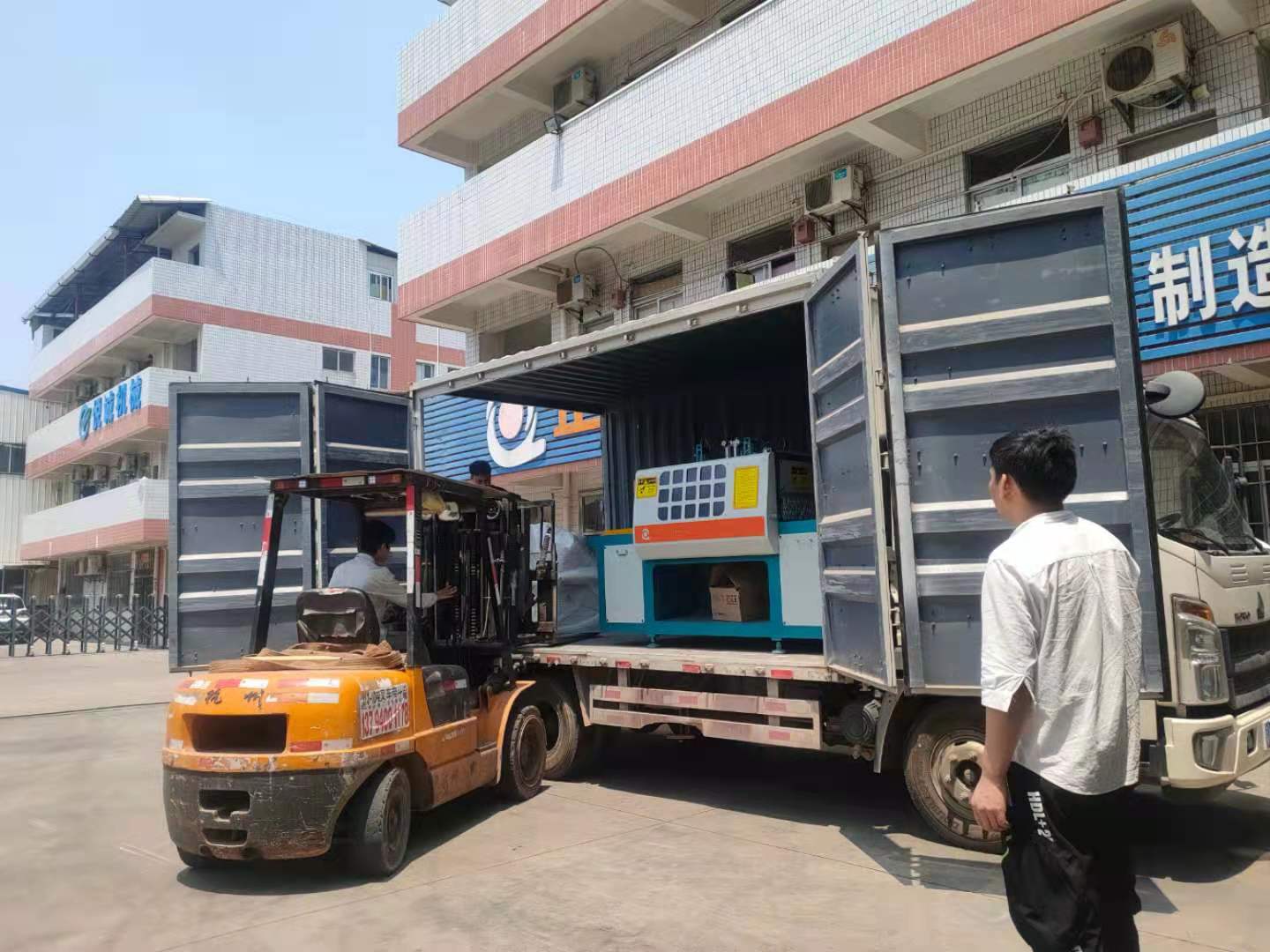 2021年4月11日發往肇慶市瑞州區-ZQ100方木多片鋸